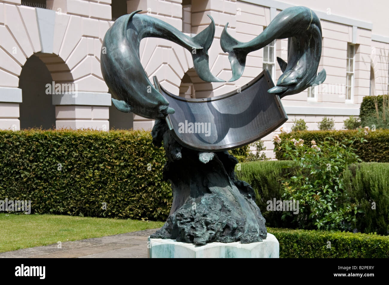 Delphin-Sonnenuhr im National Maritime Museum, Greenwich, London Stockfoto