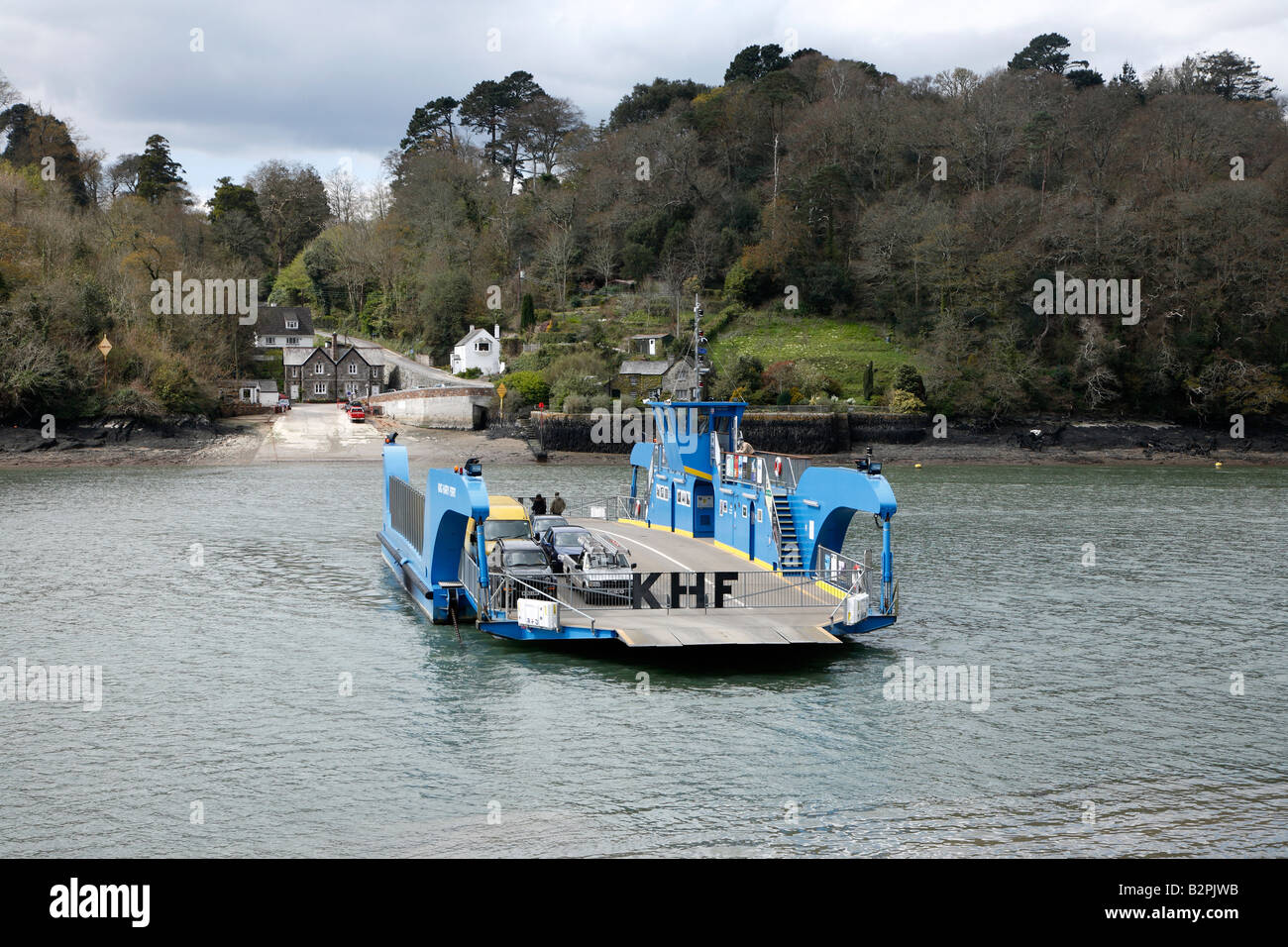 Der König Harry Fähre über den Fluss Fal in Cornwall, Großbritannien. Stockfoto