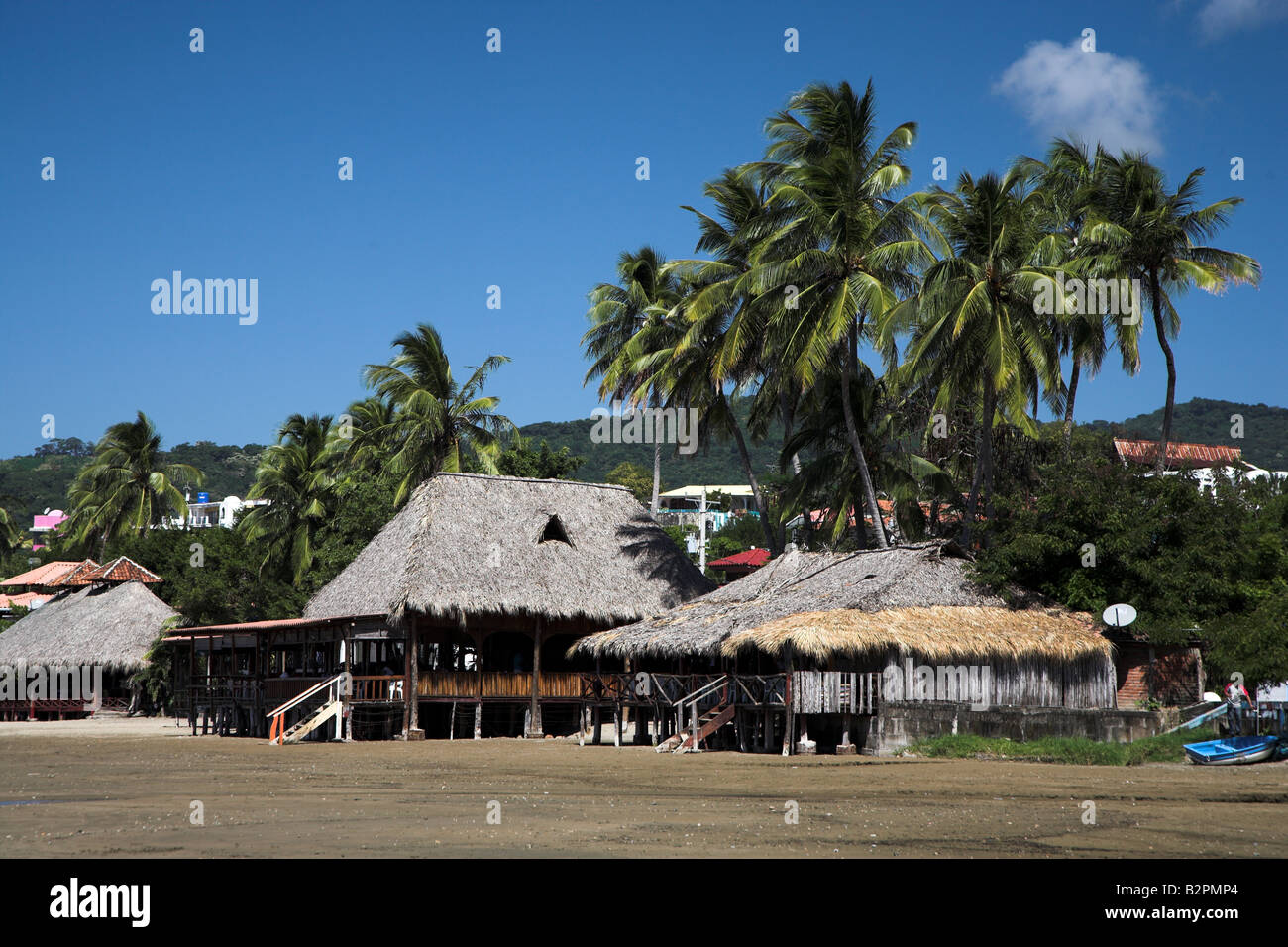 Restaurants am Strand von San Juan del Sur, Nicaragua (Stadt) Stockfoto