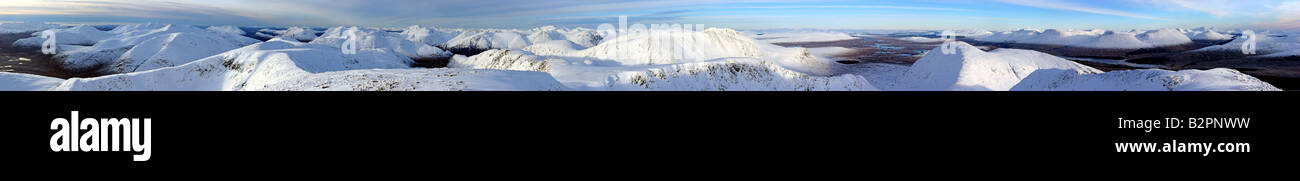 Panoramablick vom Gipfel des Stob Ghabhar Stockfoto