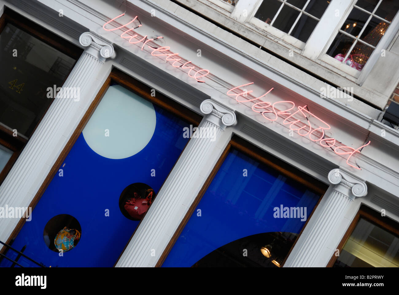 Vivienne Westwood-Designer-Mode-Boutique in Conduit Street London England Stockfoto