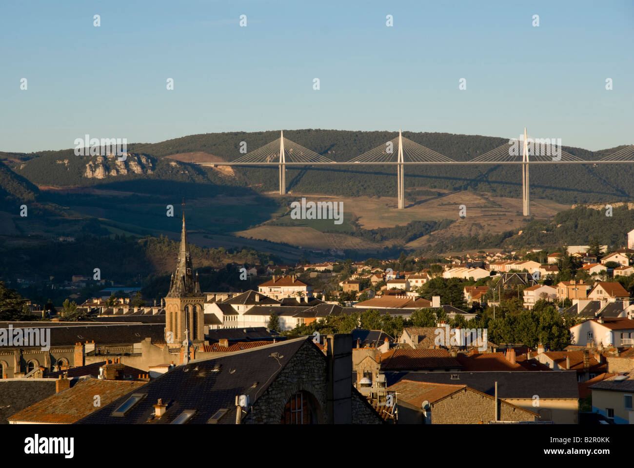 Europa Frankreich Aveyron Millau Hängebrücke Stockfoto