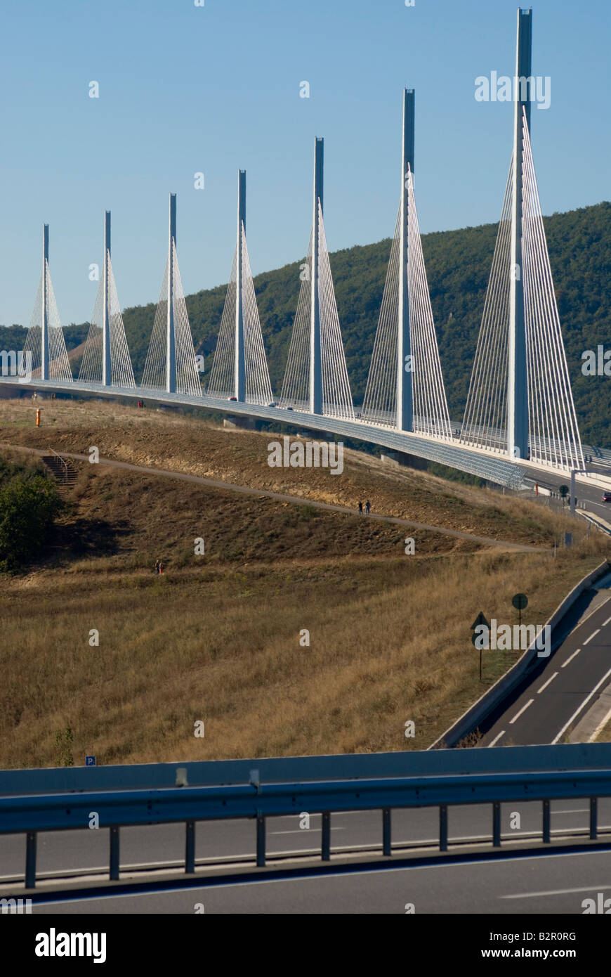 Europa Frankreich Aveyron Millau Hängebrücke Stockfoto