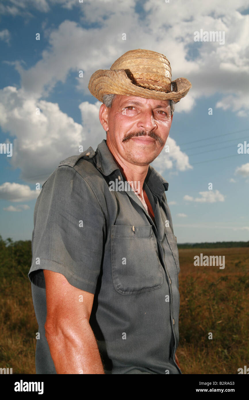 Bauernhof Arbeiter Vinales Provinz Pinar del Río Kuba Lateinamerika Stockfoto
