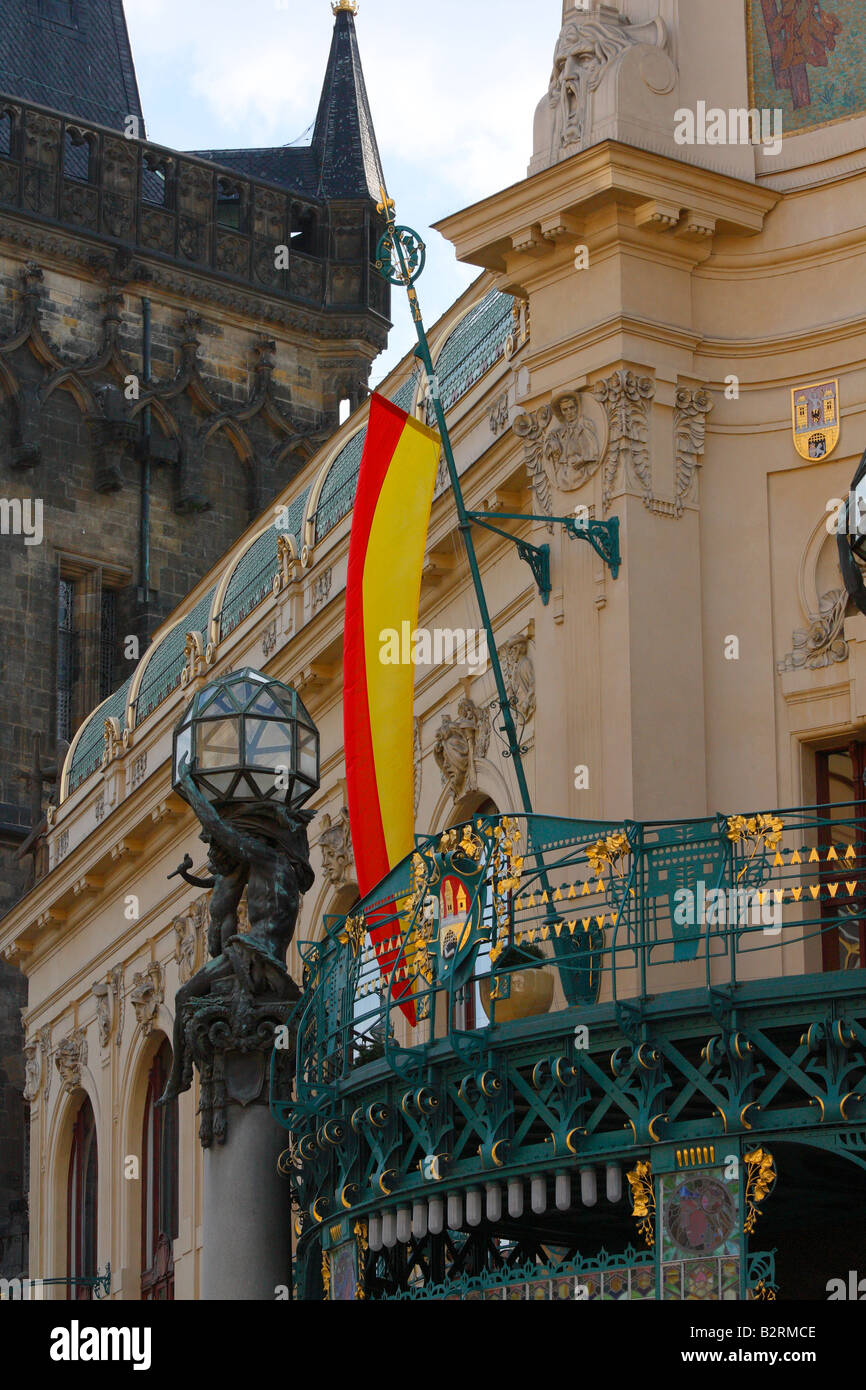 Die Fassade des Gemeindehauses am Platz Republik in Prag Stockfoto