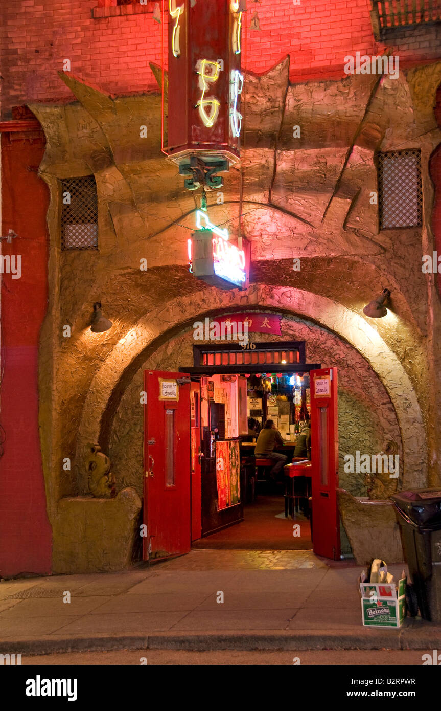 Außenbereich der bar Eingang in Chinatown San Francisco CA USA Stockfoto