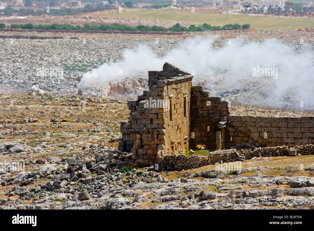 Antike römische Ruinen in der Toten Stadt Jeradeh in Syrien Stockfoto