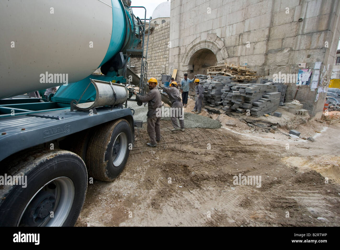 Geschmacksache-Arbeit auf Straße Straße am Bab Sharqi in der Altstadt von Damascas Syrien Stockfoto