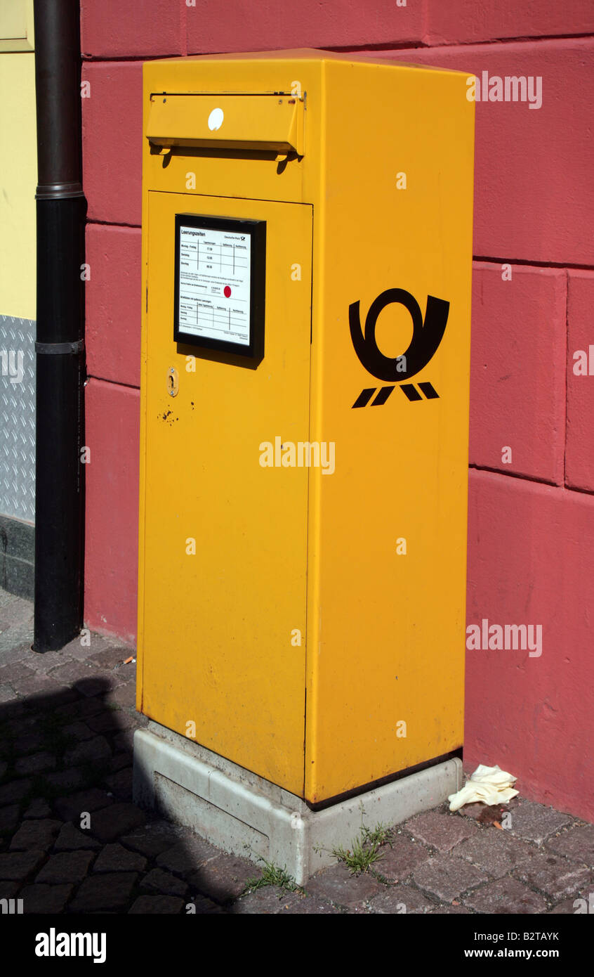 Deutsche Post box Stockfoto