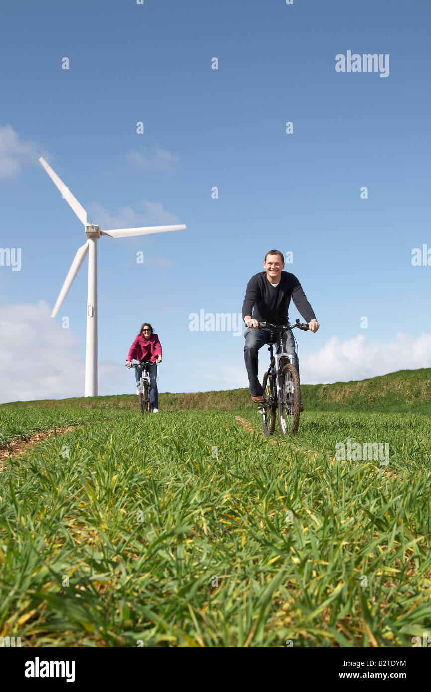 Paar Fahrrad fahren Stockfoto