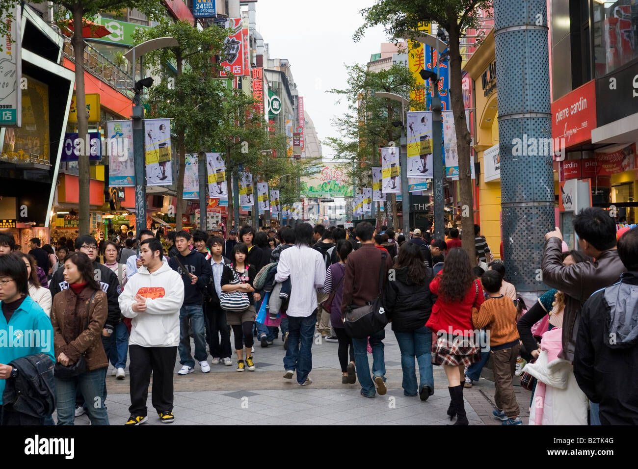 Überfüllten Straßenszene, Ximending Taipei Taiwan Republik von China (ROC) Stockfoto