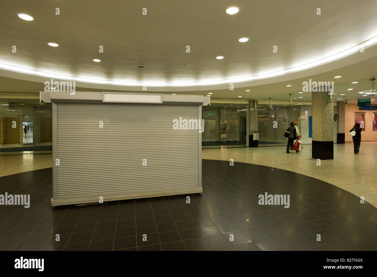 Freie Räumlichkeiten in Ealing Broadway Shopping Centre W5 Ealing London Vereinigtes Königreich Stockfoto