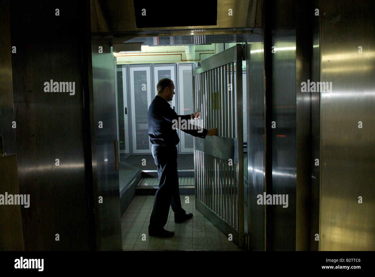 Die ehemalige Bank of England Goldbarren Tresor in Manchester, jetzt nach Hause, um Datenspeicherung zu sichern Stockfoto