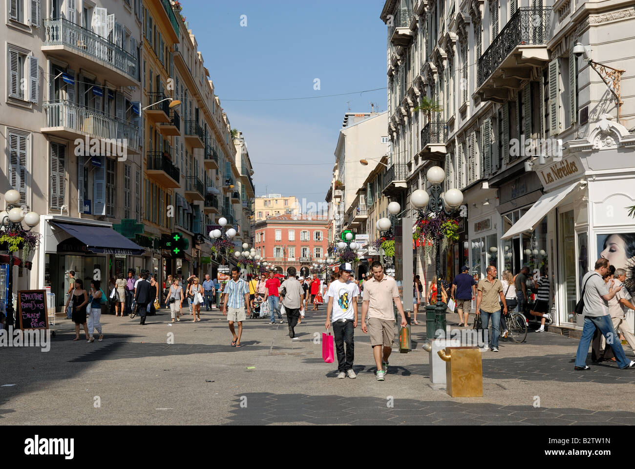 Straßenszene in Nizza, Frankreich Stockfoto