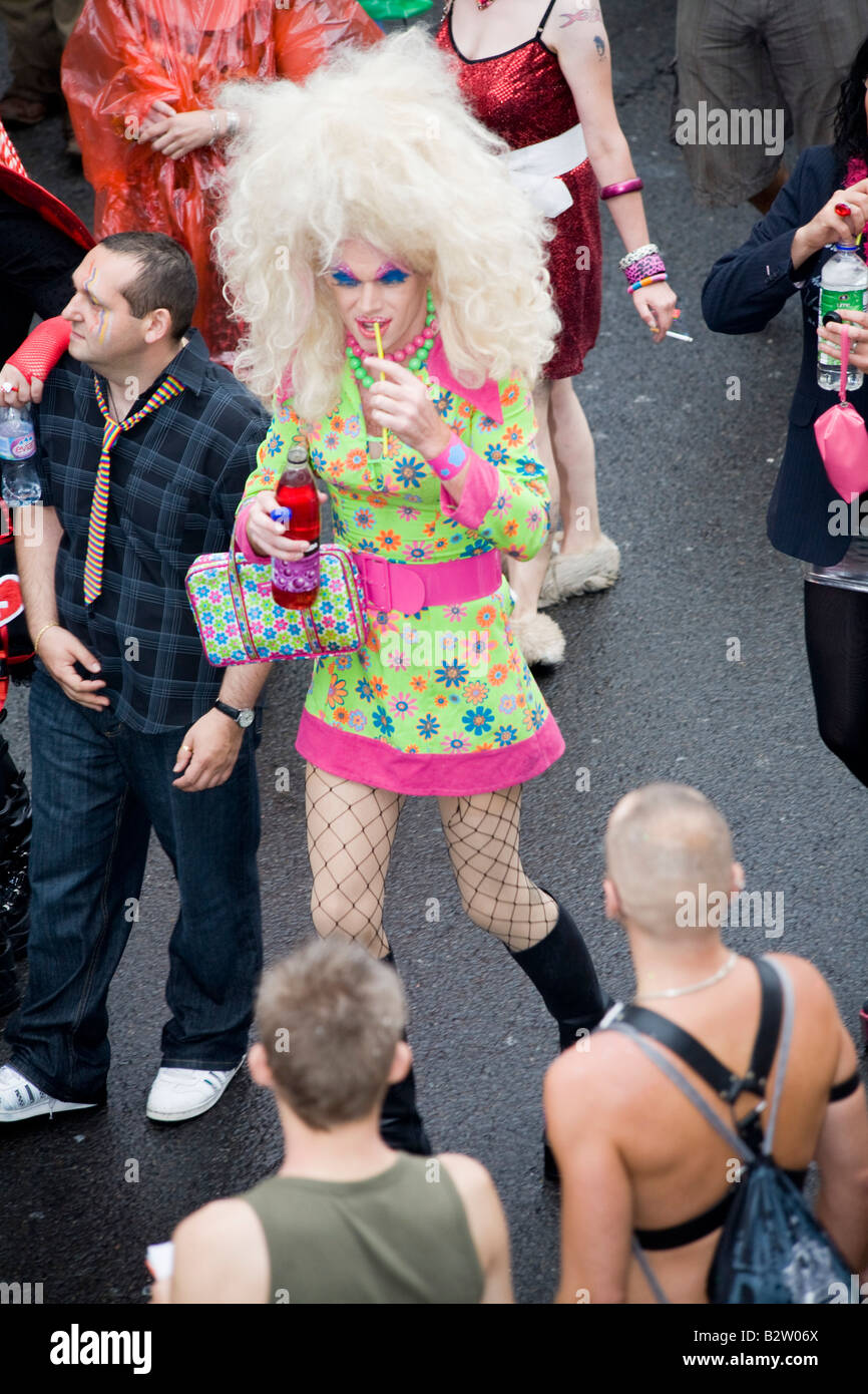 Parade Brighton di dal Queen bambola vestito Drag di Pride In Gay da c4jq3AL5R