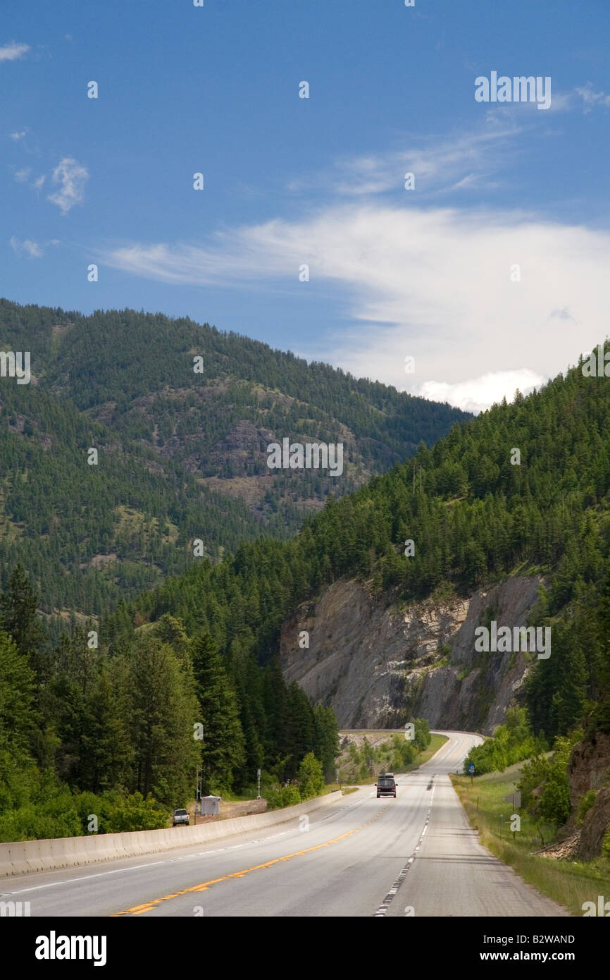 U S Route2 U S Route 95 in der Nähe von Moyie Springs Idaho Stockfoto