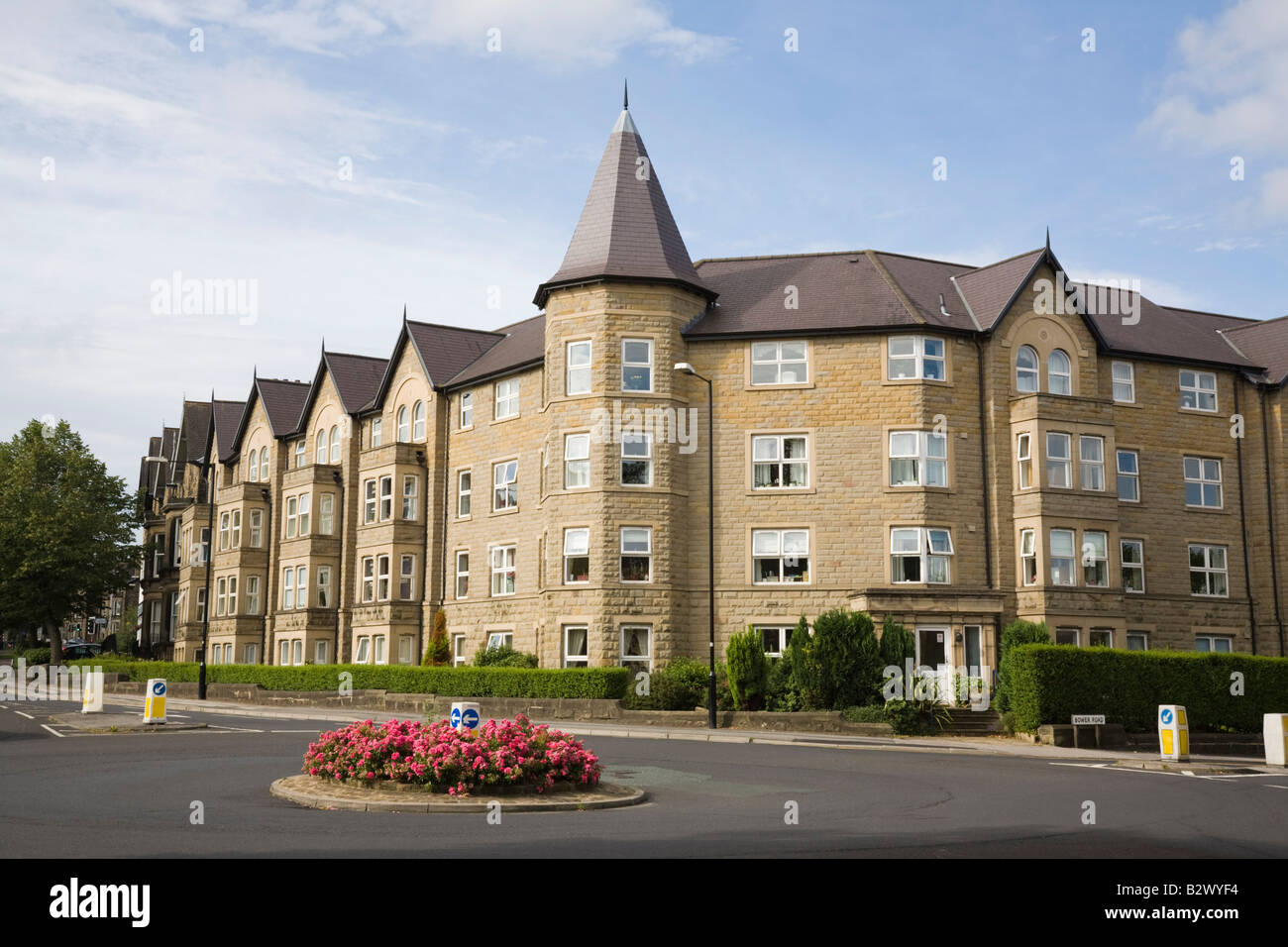 Harrogate North Yorkshire England UK Stadt Häuser und Wohnungen in Gebäuden aus Stein Stockfoto