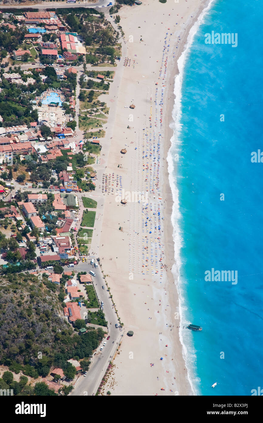 Türkei, Mittelmeerküste auch bekannt als der türkisfarbenen Küste, Ölüdeniz nahe Fethiye, Luftaufnahme von Ölüdeniz und Belcekiz beach Stockfoto