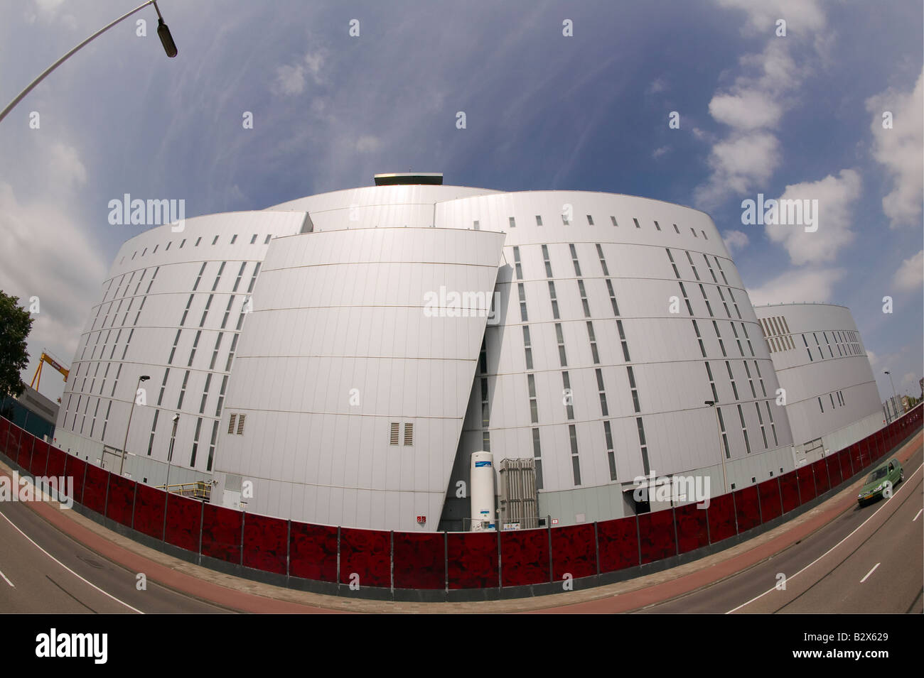 Roteb Abfall-Verbrennungsanlage, am Masshaven, Rotterdam. Eine Müllabfuhr und Verarbeitungsbetrieb, Gase freigesetzt werden gereinigt Stockfoto