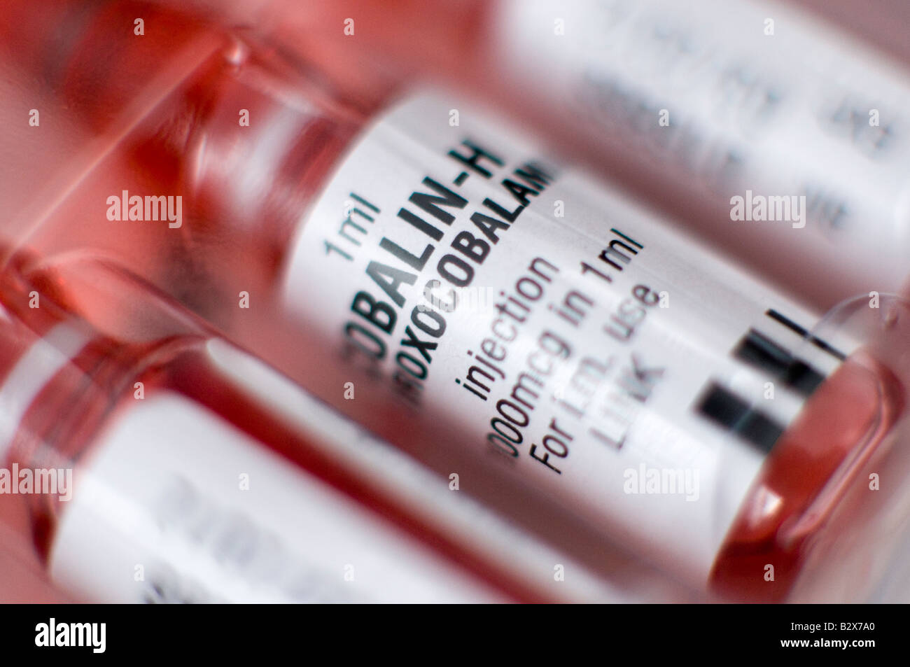 Vitamin B12 Ampullen zur Injektion Stockfoto