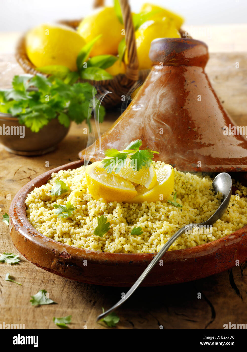 Zitrone und Koriander couscous Stockfoto