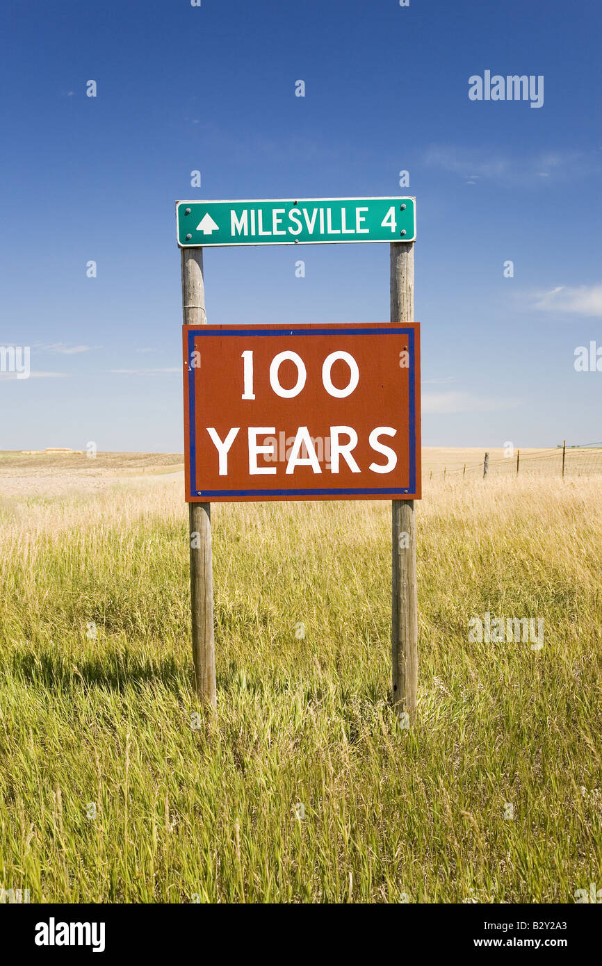 100 Jahre Straße unterzeichnen, Milesville, South Dakota Stockfoto