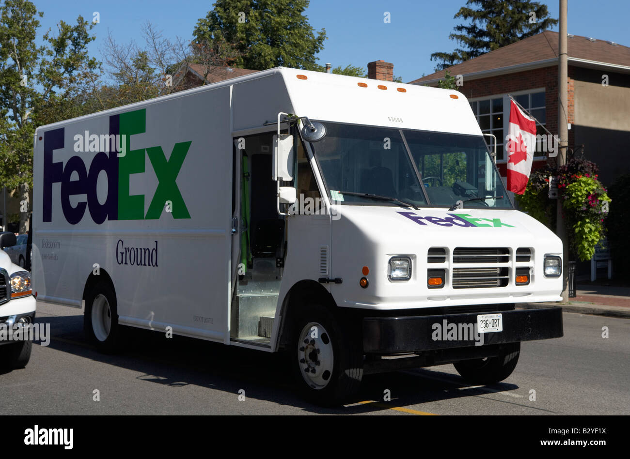 Ein FedEx Lieferwagen, Niagara Falls, Kanada Stockfoto