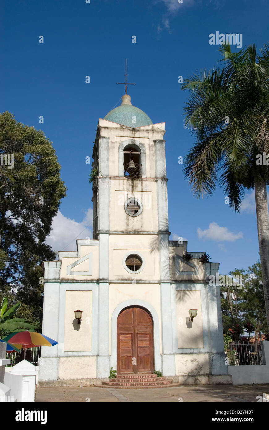 Kirche auf dem Hauptplatz in Viñales Stadt Kuba Stockfoto