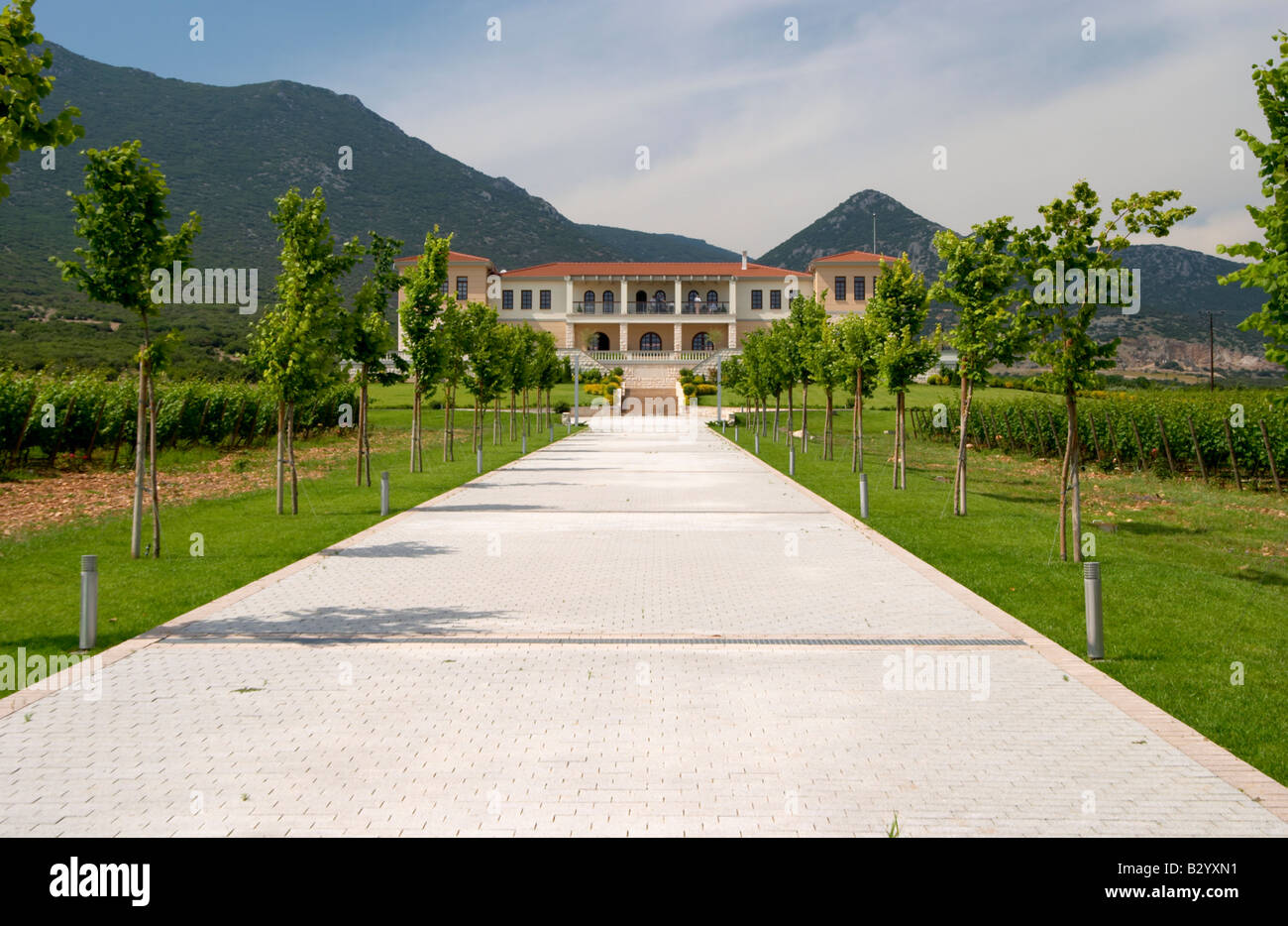 Weinkellerei. Biblia Chora Winery, Kokkinohori, Kavala, Mazedonien, Griechenland Stockfoto