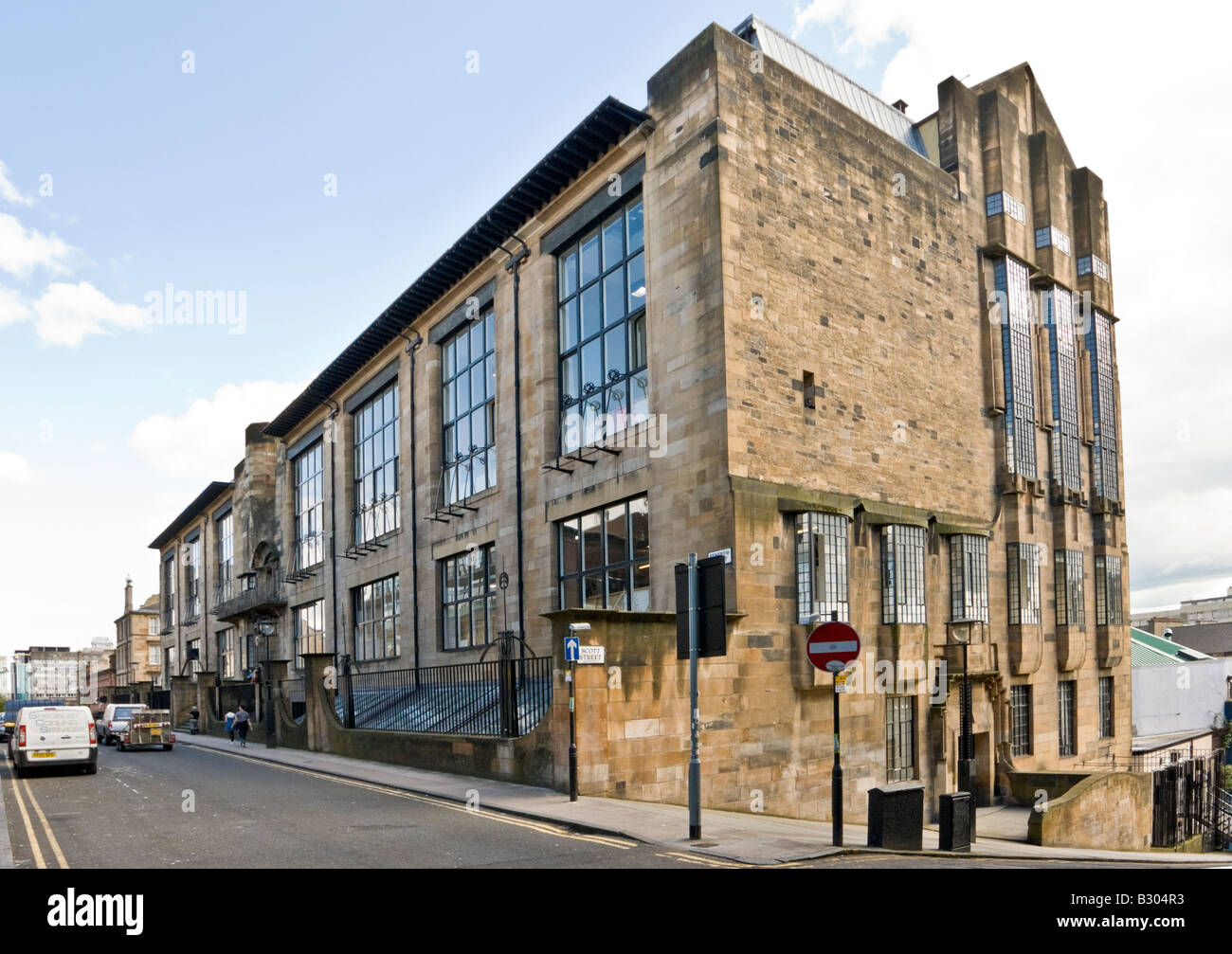 Charles Rennie Mackintosh, die Glasgow School of Art in Renfrew Street Glasgow Schottland von der Oberseite der Scott Street gesehen Stockfoto