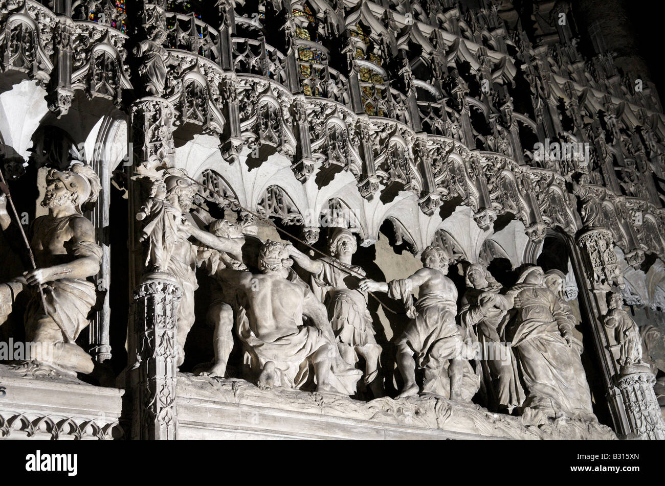 Interior Details der Kathedrale unserer lieben Frau von Chartres in Frankreich Stockfoto