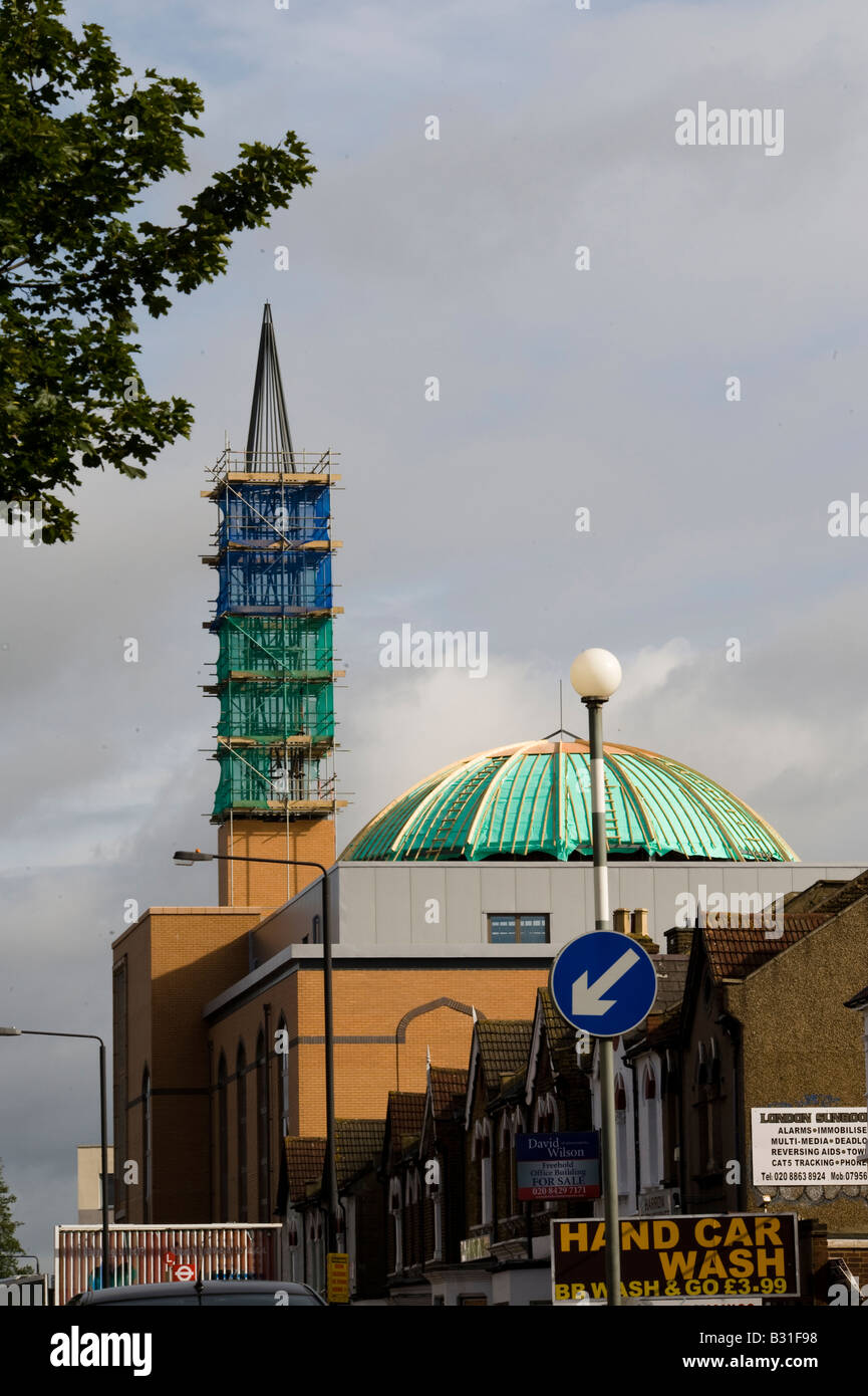 Die neue und unvollendet Harrow Zentralmoschee in Harrow Stockfoto