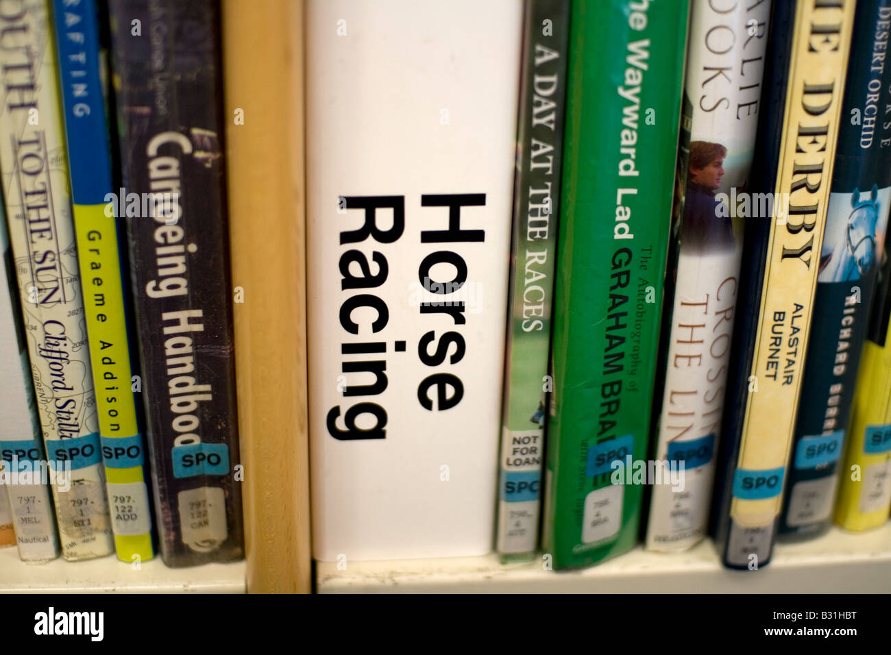 Ein Kategorie-Zeichen in einer öffentlichen Bibliothek Stockfoto