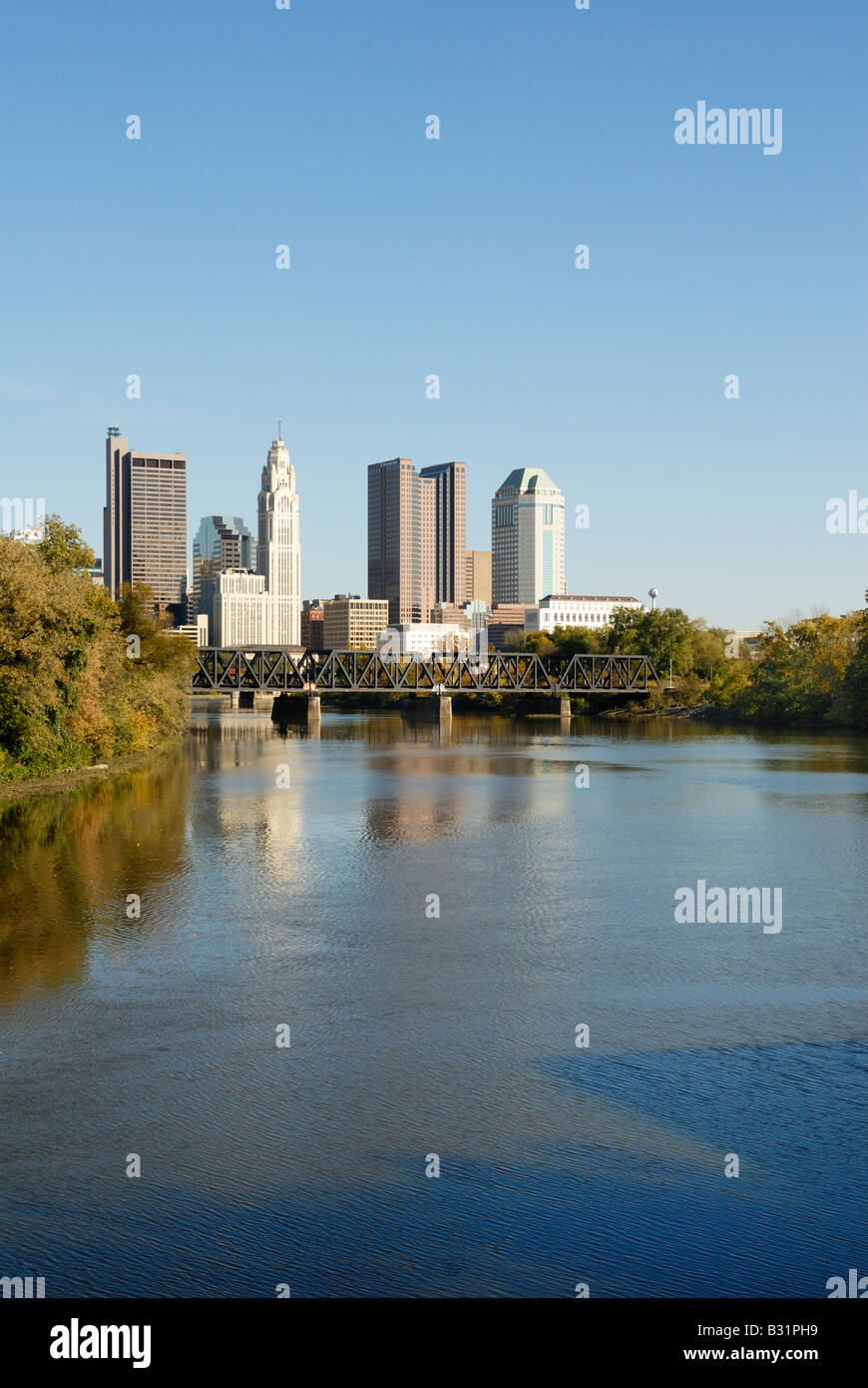 Innenstadt von Columbus Ohio von Confluence Park Stockfoto