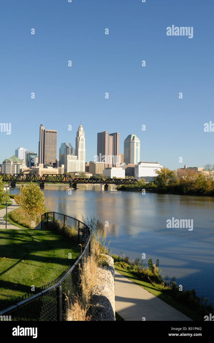 Innenstadt von Columbus Ohio von Confluence Park Stockfoto