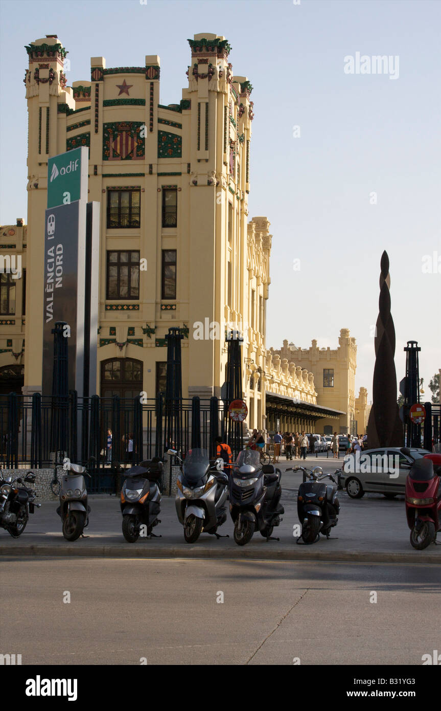 Valencia Estacio Del Nord, Seitenansicht. Stockfoto