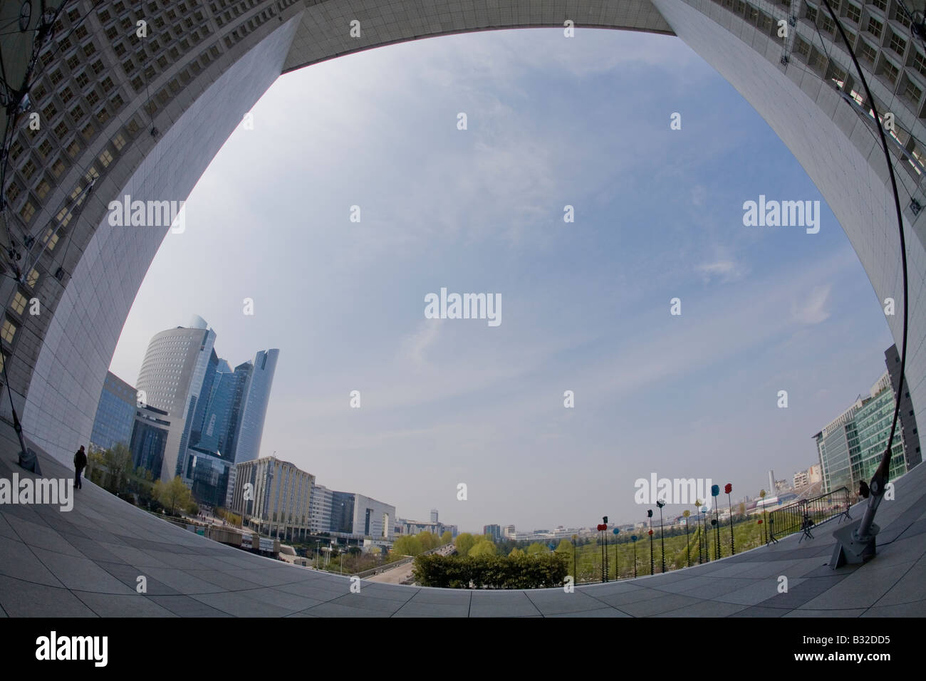 Le Grande Arche De La Defense von dem dänischen Architekten Otto van Spreckelsen Paris Frankreich Europa EU Stockfoto