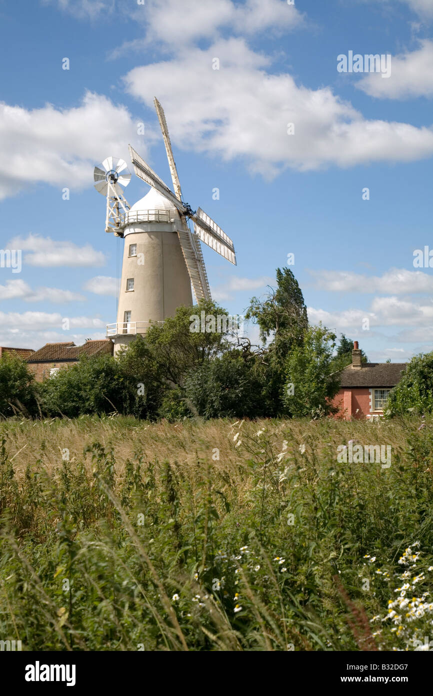 Arbeiten Mühle Besucherattraktion und Gästehaus in der Nähe von Downham Market Norfolk wurde 1835 erbaut. Stockfoto