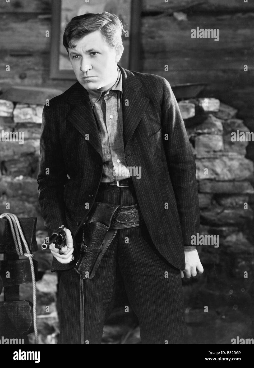 Mann mit einem Gewehr in der hand Stockfoto