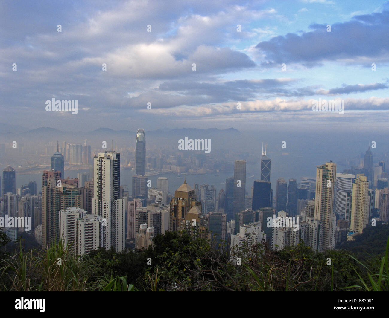 Blick vom Victoria Peak auf Hongkongs Central District, Hongkong, China Stockfoto