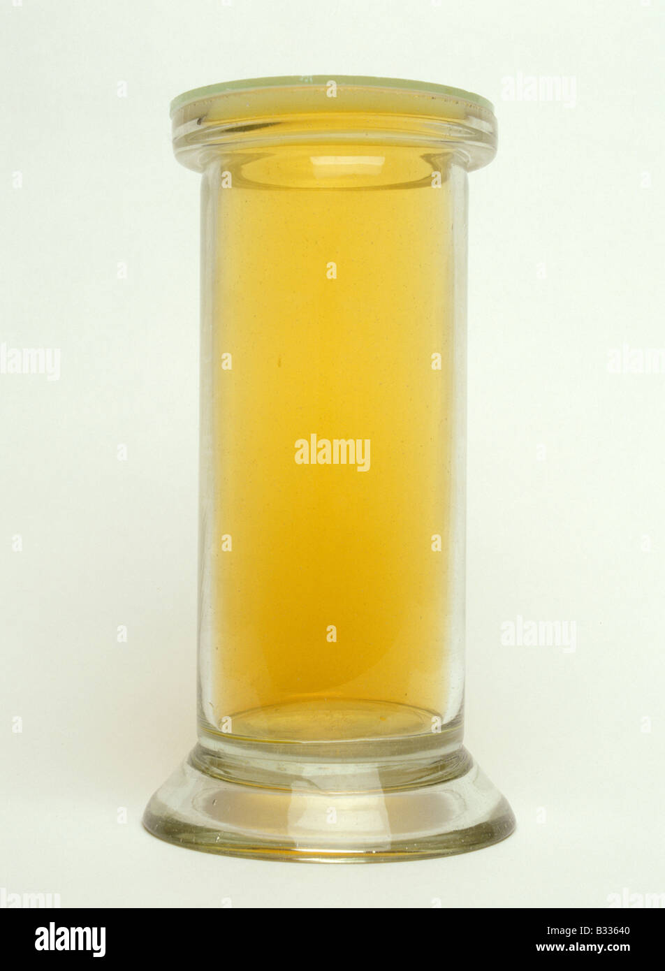 Gas-Glas voll mit Brom gas Stockfoto