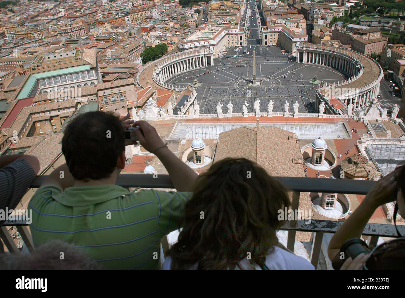 Rom, Petersplatz von der Spitze der Kuppel Stockfoto
