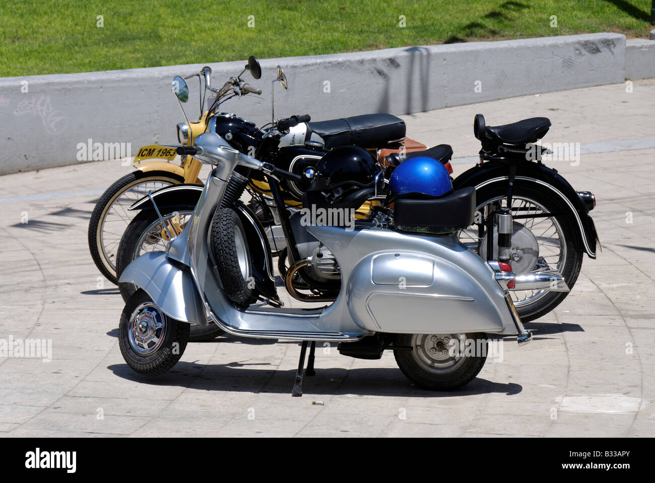 Alte bmw motorräder -Fotos und -Bildmaterial in hoher Auflösung – Alamy