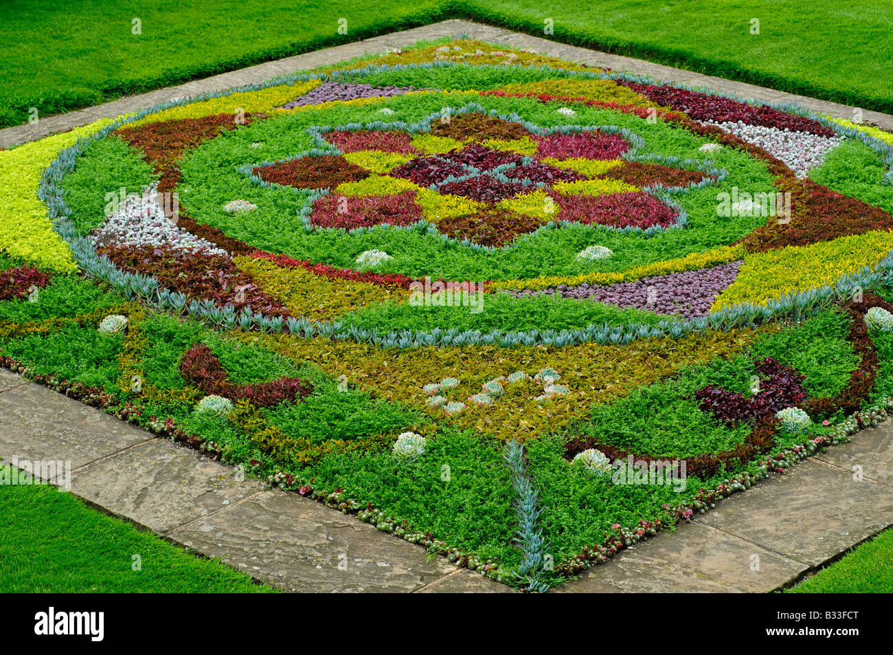 Bett, Teppich von 10 000 Pflanzen Stockfoto