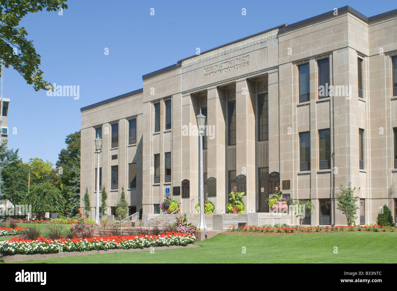 Fassade von St. Catharines Rathaus Gemeindehaus befindet sich in St. Catharines, Ontario Kanada. Stockfoto