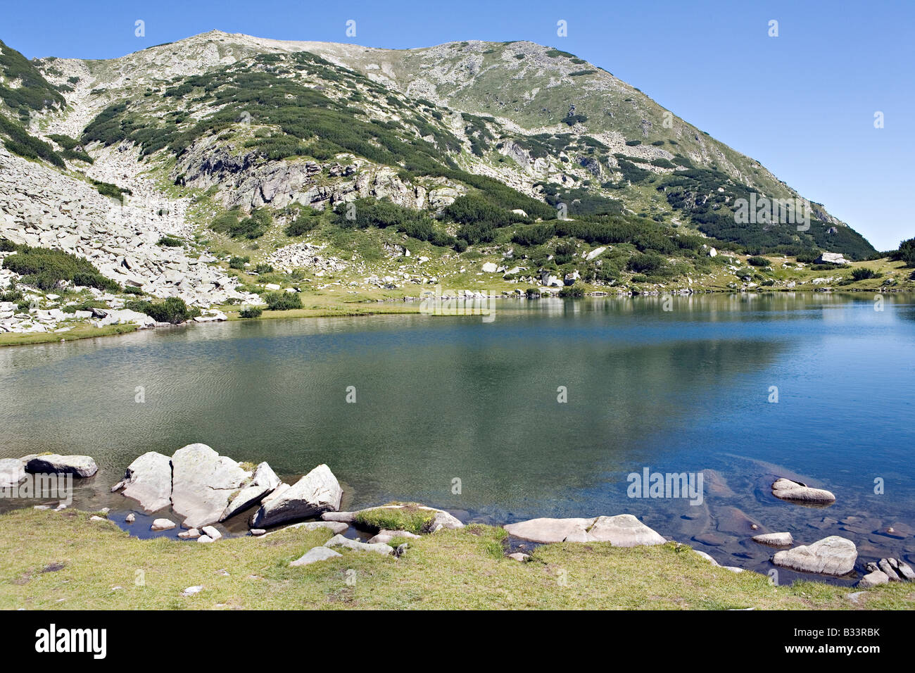 Malerische Muratovo See in World Heritage Site Nationalpark Pirin Bulgarien Stockfoto
