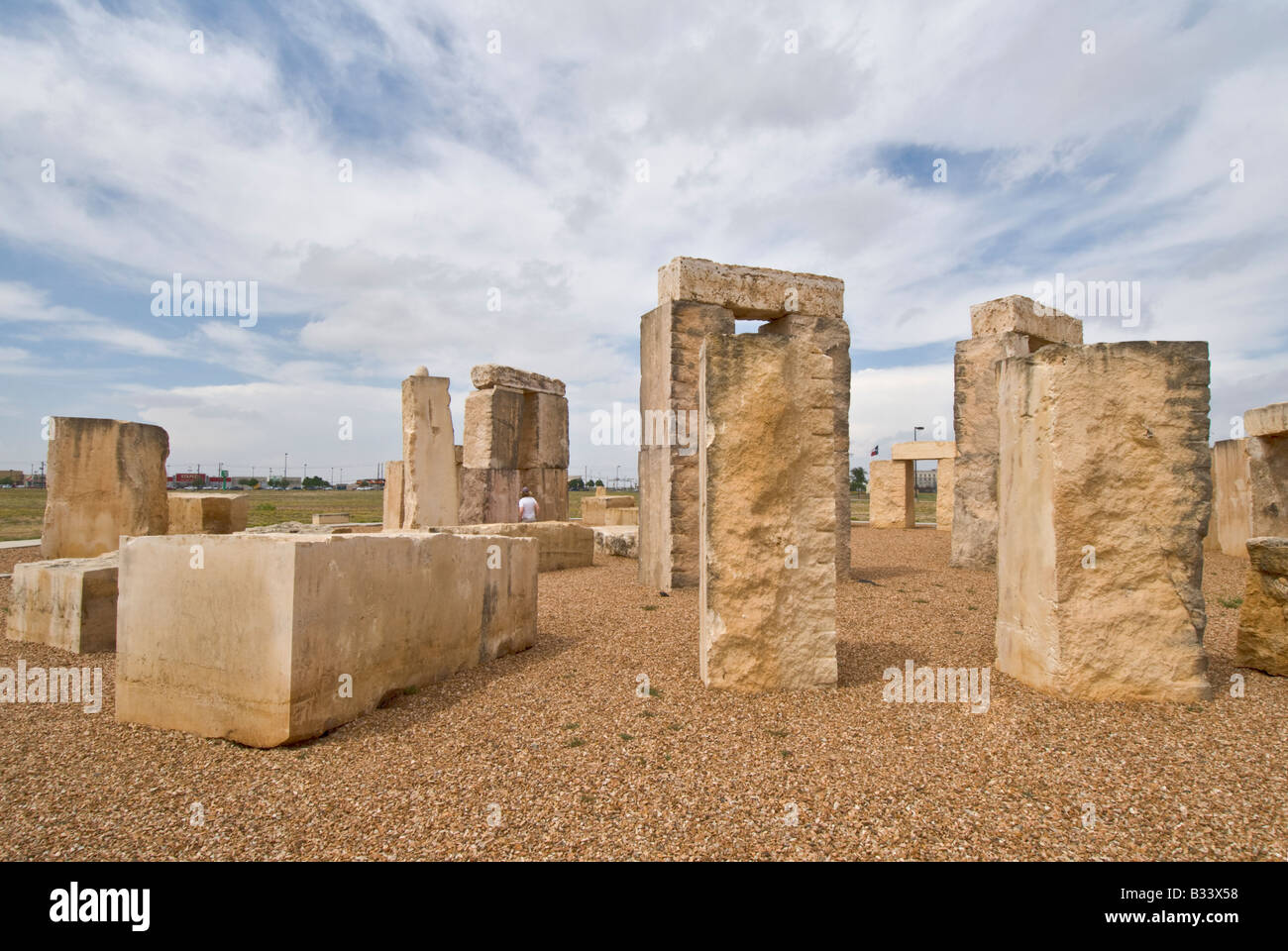 Texas Odessa Stonehenge Replikat befindet sich vertikal 70 Prozent vom Original aus Gründen der University of Texas von Permian Basin Stockfoto