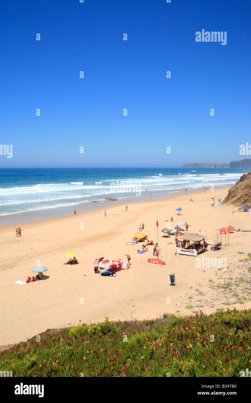 Strand Praia de Vale de Figueira, Costa Dourada, Atlantikküste, Portugal Stockfoto