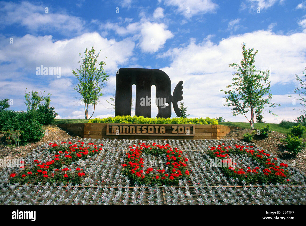 FRONT-GÄRTEN AM EINGANG ZUM ZOO VON MINNESOTA.  APPLE VALLEY, EINEM VORORT VON MINNEAPOLIS UND ST. PAUL, MINNESOTA. Stockfoto