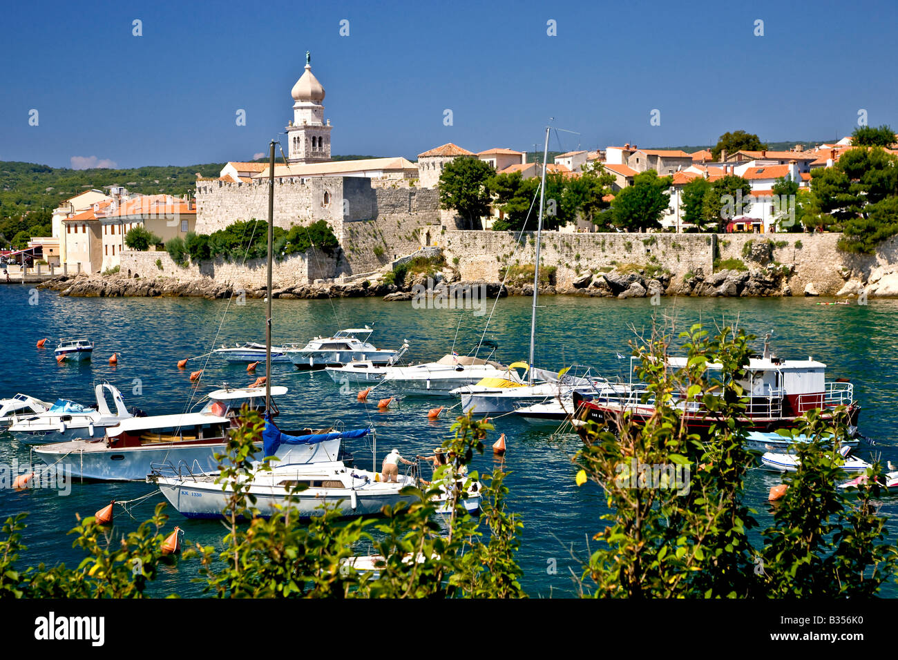 Die Stadt Krk auf der Insel Krk in Kroatien Stockfoto